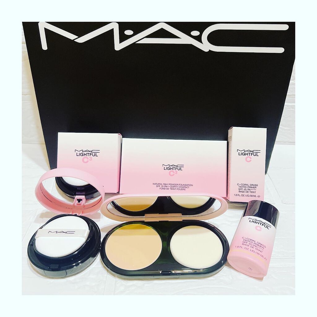 ライトフル C３ ナチュラル シルク パウダーファンデーション NC20/M・A・C/パウダーファンデーションを使ったクチコミ（2枚目）