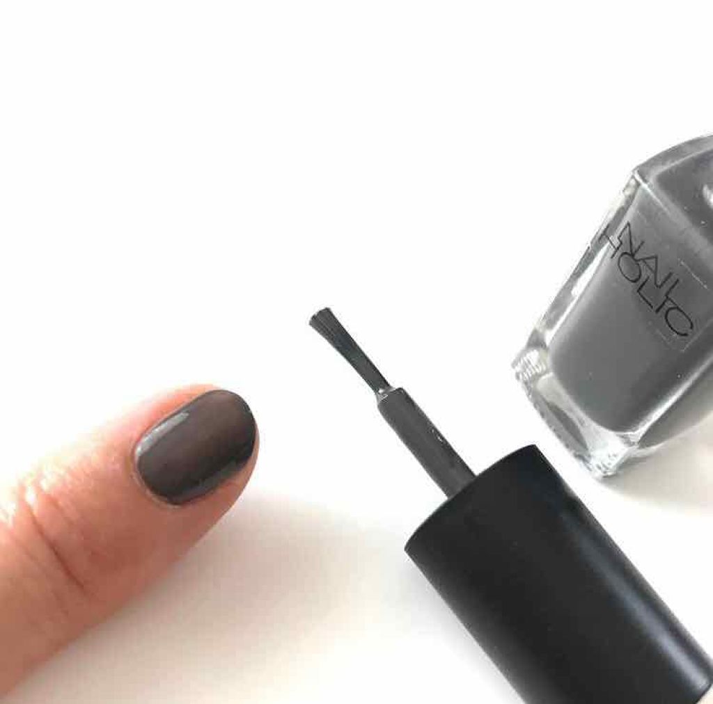 ネイルホリック/ネイルホリック/マニキュアを使ったクチコミ（2枚目）