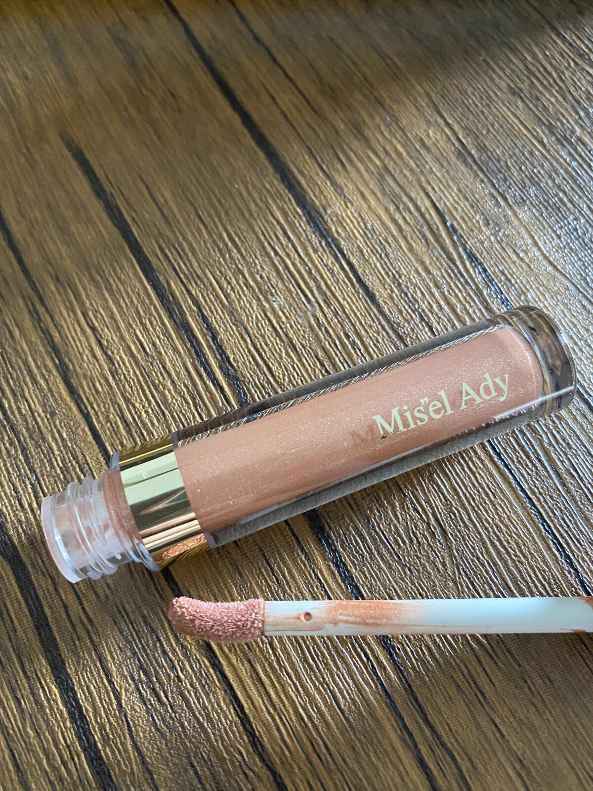 ミゼルエディスムースアイティント/スキューズミー/リキッドアイシャドウを使ったクチコミ（1枚目）