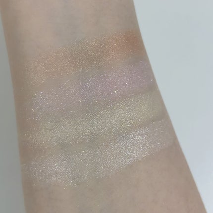 オーロラライズグロウハイライター/KATE/パウダーハイライトを使ったクチコミ(6枚目)