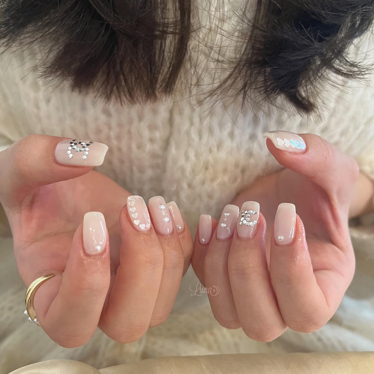 #ジェルネイル,#ワンカラーネイル,#ニュアンスネイル,#うるうるネイル,#ちゅるんネイル,#シンプルネイル,#パーツネイル,#透け感ネイル,#クリアネイル,#ぷっくりネイル,#ちぐはぐネイル,#韓国ネイル,#きらきらネイル,#うるつやネイル,#フレンチガーリーネイル,#ホワイトネイル,#アイボリーネイルのネイルデザイン