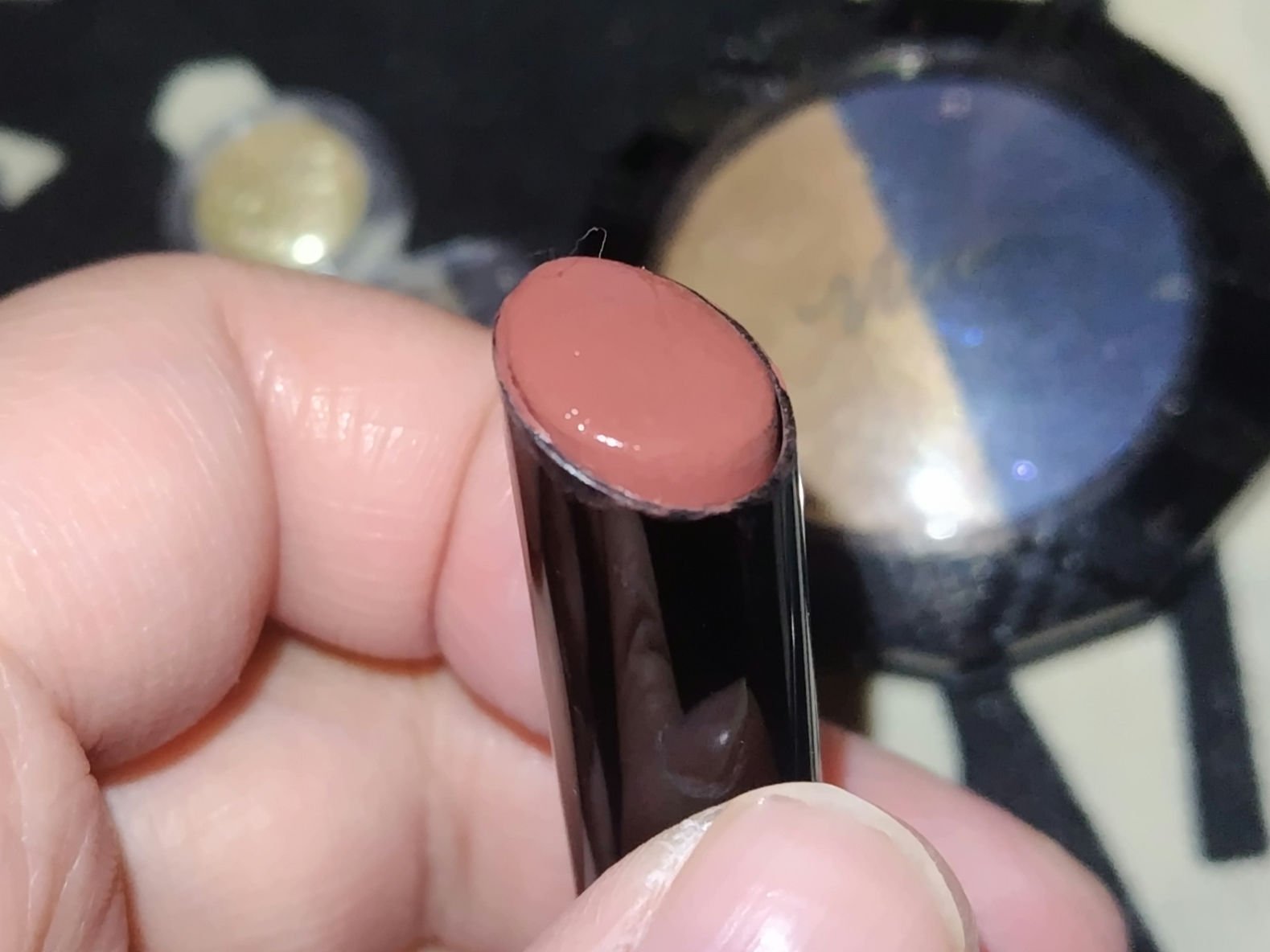 クレヨン アイカラー BL-4 ネイビー/Visée/スティックアイシャドウを使ったクチコミ（2枚目）