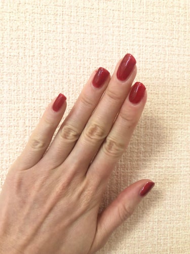 新年に向けて#お正月ネイル 💅
シンプルにただのRedのワンカラー❤️

最近はファッショントレンドの

「クワイエット ラグジュアリー
（Quiet Luxury）」

の波がネイルにもきているので
