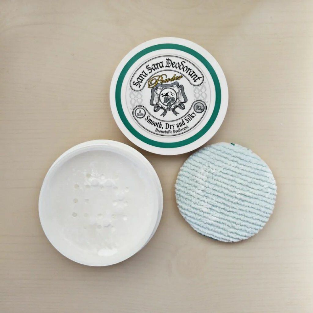 薬用さらさらデオドラントパウダー/デオナチュレ/デオドラント・制汗剤を使ったクチコミ（3枚目）