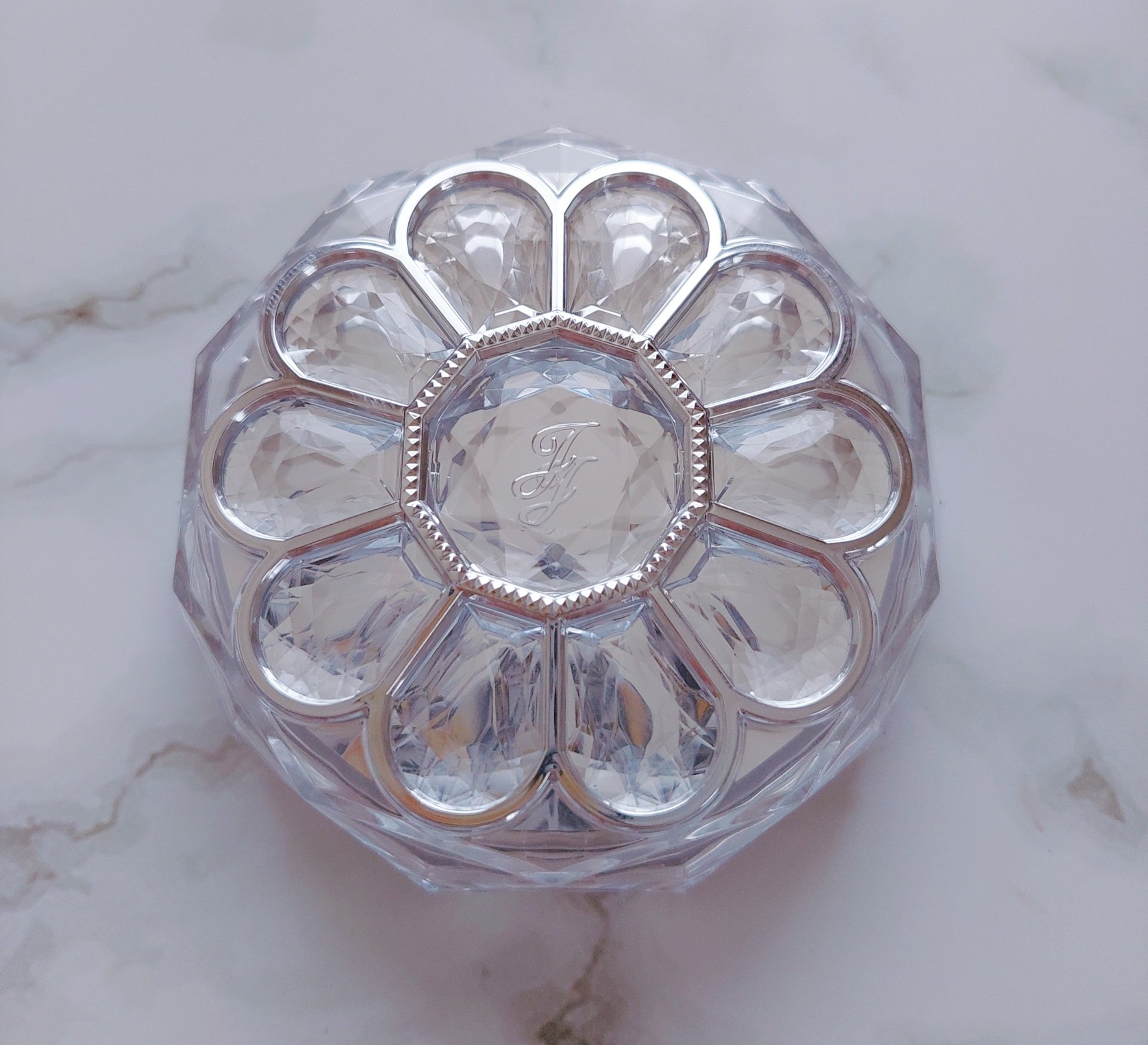 ジルスチュアート ブルームクチュール アイズ/JILL STUART/アイシャドウパレットを使ったクチコミ（3枚目）