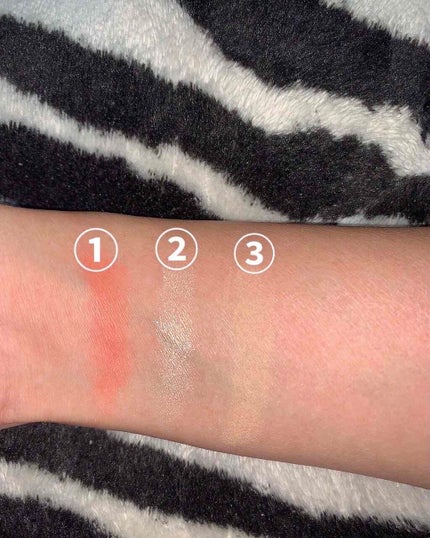 シークレットカラーアイズ/キャンメイク/アイシャドウパレットを使ったクチコミ(2枚目)