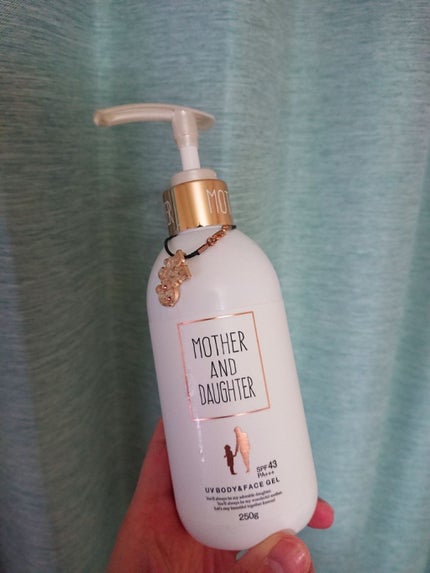 UVボディ&フェイスジェル SPF43 PA+++/Mother&Daughter/日焼け止めジェルを使ったクチコミ(1枚目)