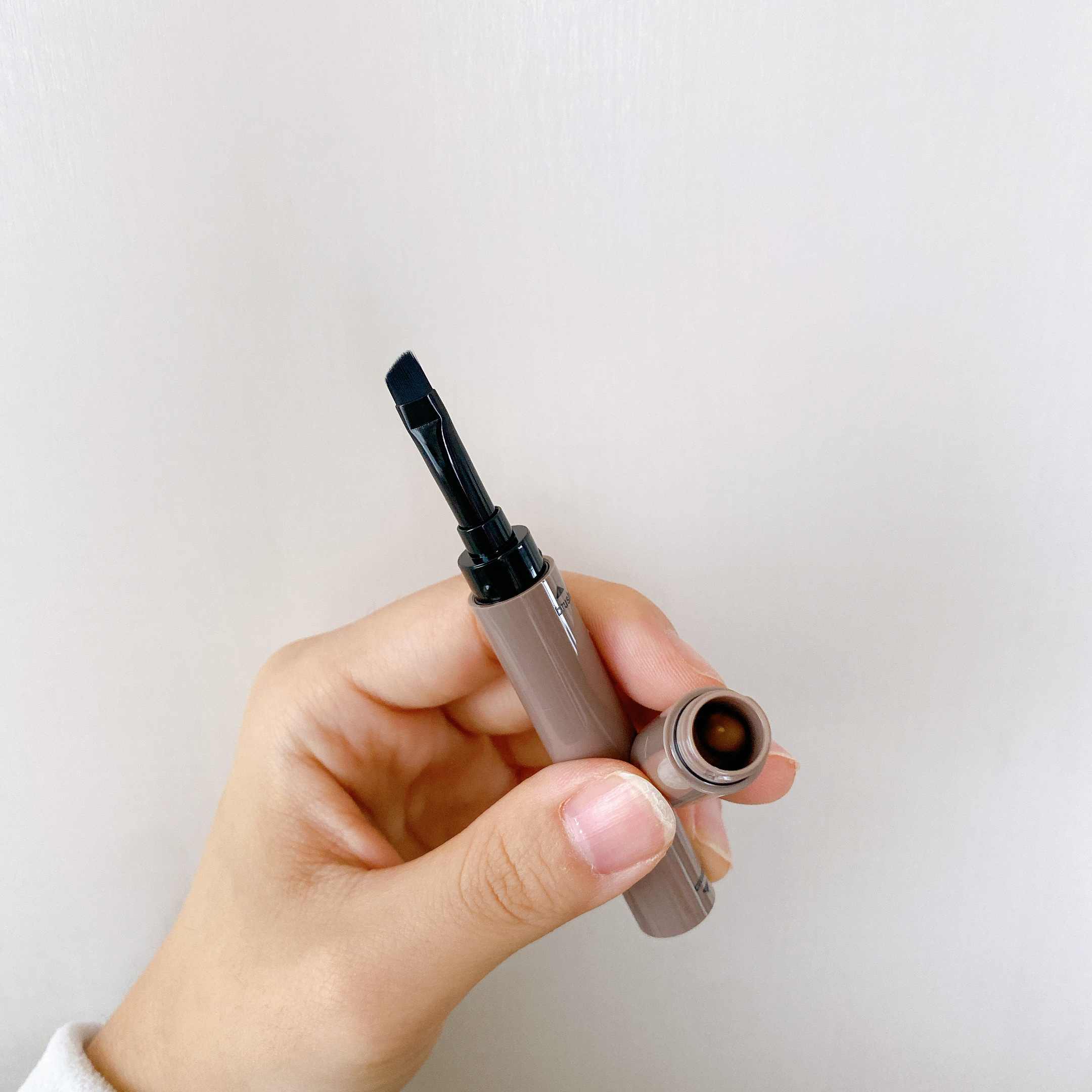 アイブロウクリームポマード ハイトーンブラウン/mayuota/その他アイブロウを使ったクチコミ（2枚目）