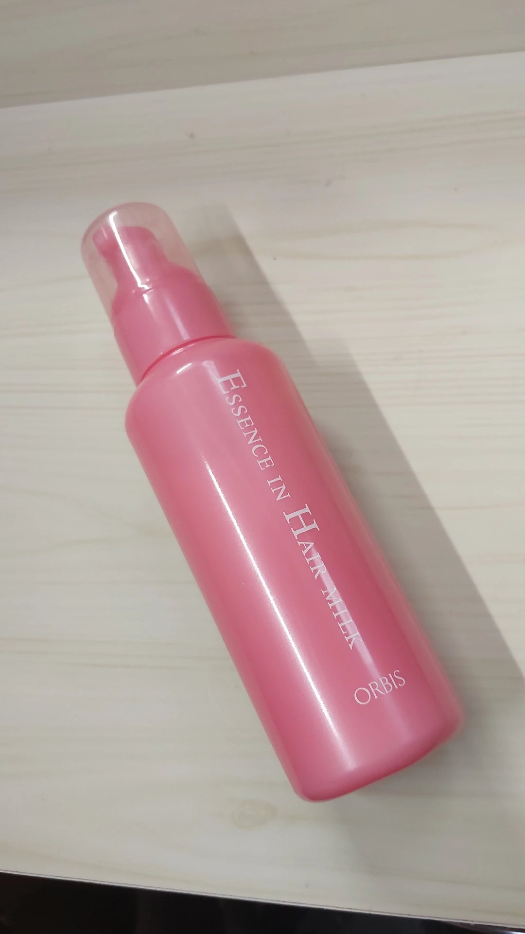 傷んだ髪、パサつき、乾燥が気になってる人ぜひ買って！！！

【オルビス  エッセンスインヘアミルク】
乳液みたいなミルク感で保湿力も高いのにベタつき感
がなくて凄い使いやすいの！

しかも今の時期、紫外線が強くて髪の毛も
日焼けしちゃうから