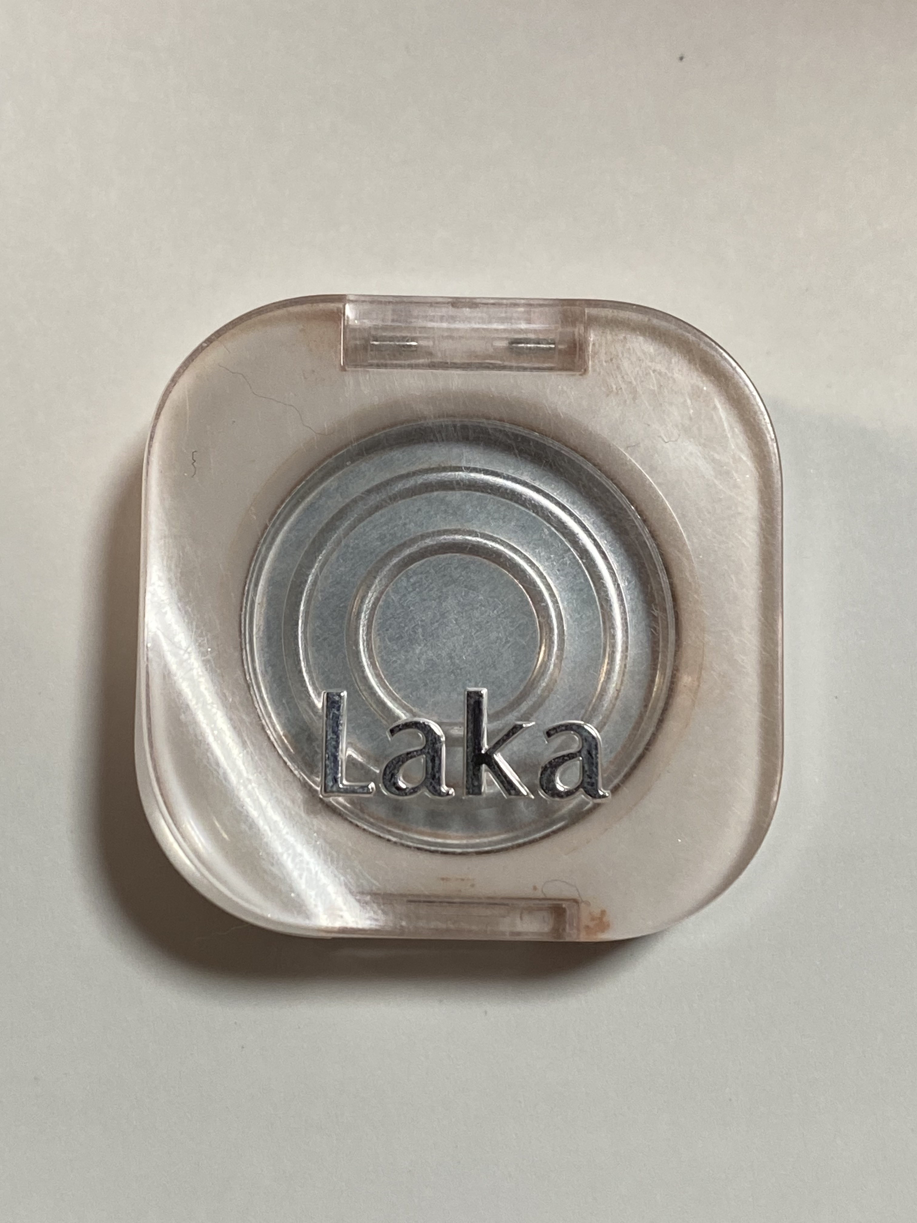 モノアイシャドウ/Laka/単色アイシャドウを使ったクチコミ（1枚目）