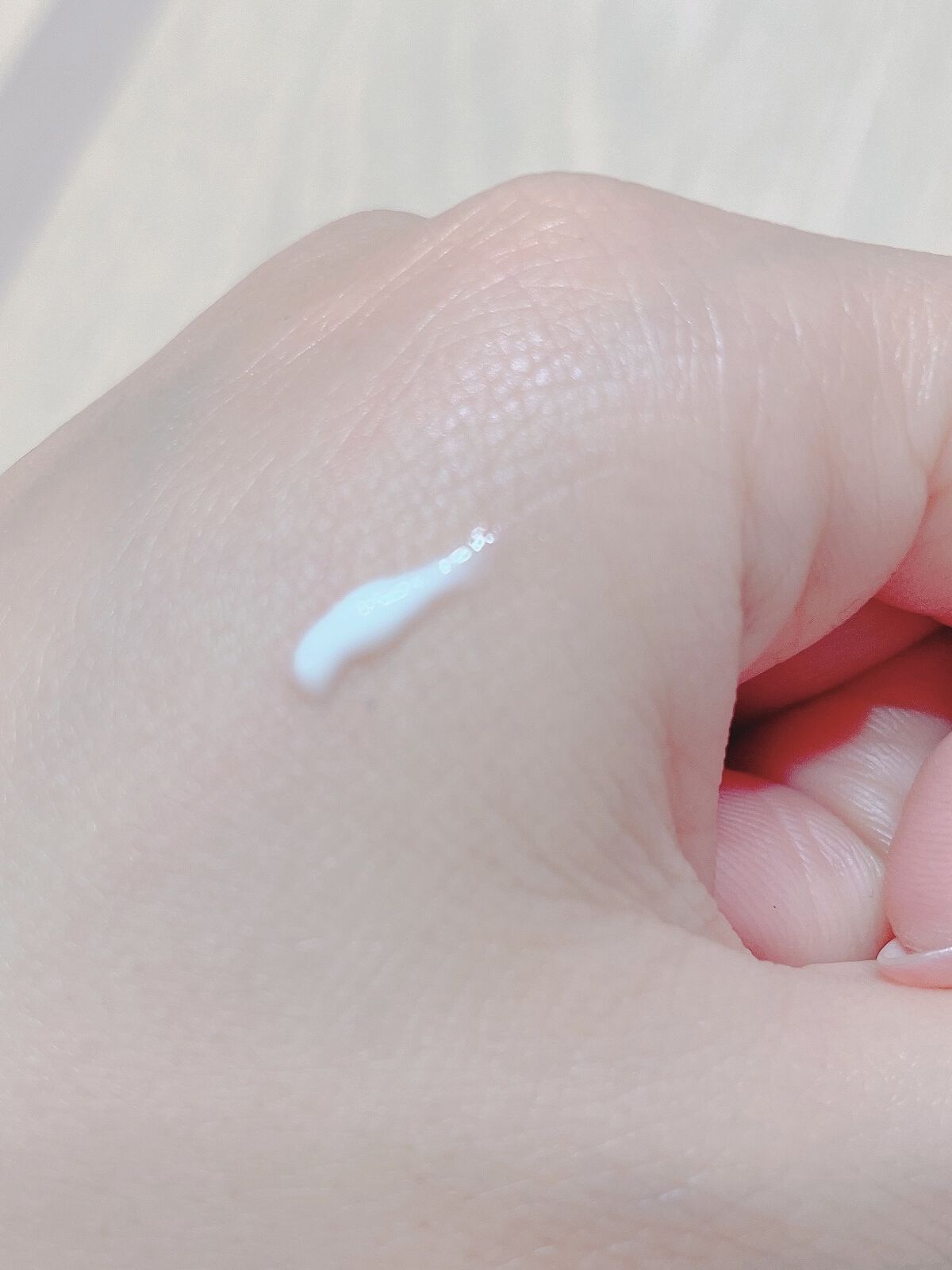 ナチュラルローソンスキンケア NL アイクリームのクチコミ「✳︎
✳︎
✳︎
ナチュラルローソンスキンケア
NL アイクリーム

コンビニで購入できるスキ.....」（2枚目）