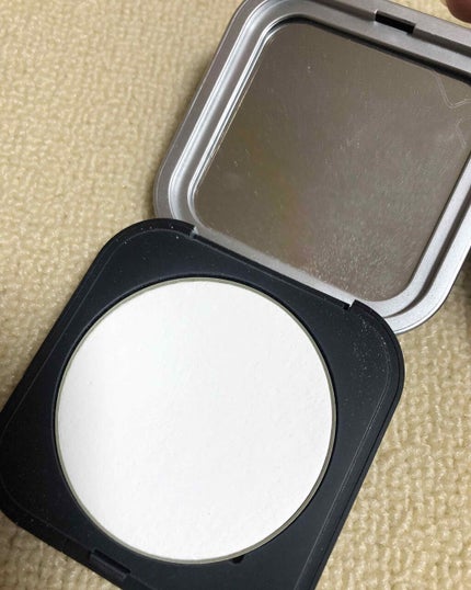 ウルトラHDプレストパウダー/MAKE UP FOR EVER/プレストパウダーを使ったクチコミ(2枚目)