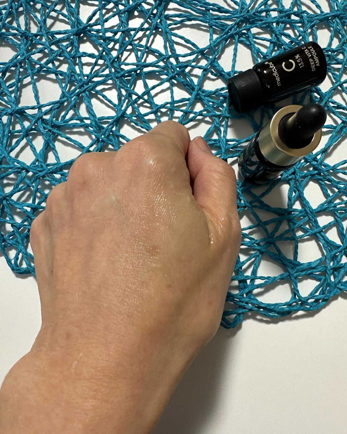 ディープビタCアンプル/MEDICUBE/美容液を使ったクチコミ(5枚目)