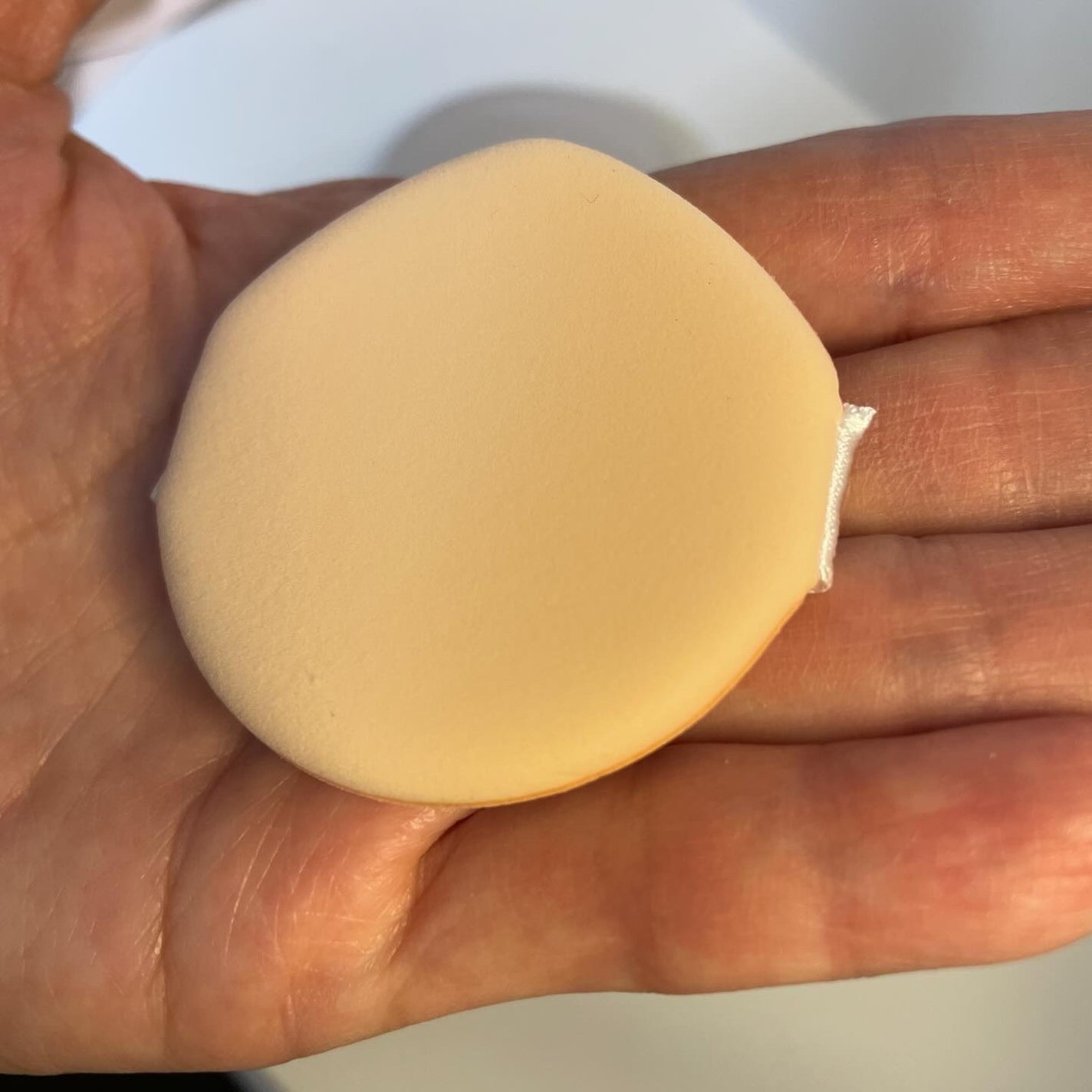 ブリージンググロークッション/Healus/クッションファンデーションを使ったクチコミ(5枚目)