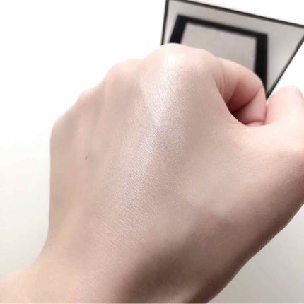 フレッシュグロウ ハイライター/Burberry Beauty/パウダーハイライトを使ったクチコミ(2枚目)