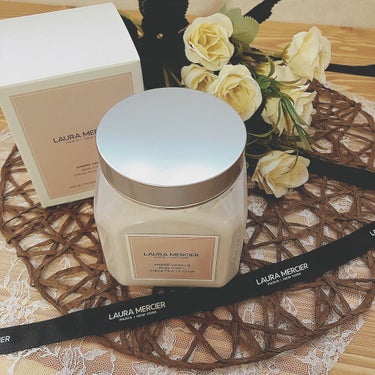 🎀LAURA MERCIER🎀

ホイップトボディクリーム
アンバーバニラ

こちらもエルメスのリップと
同じくお友達から誕生日プレゼントで
頂きました❤️❤️❤️
ありがとう❤️❤️


このボディク