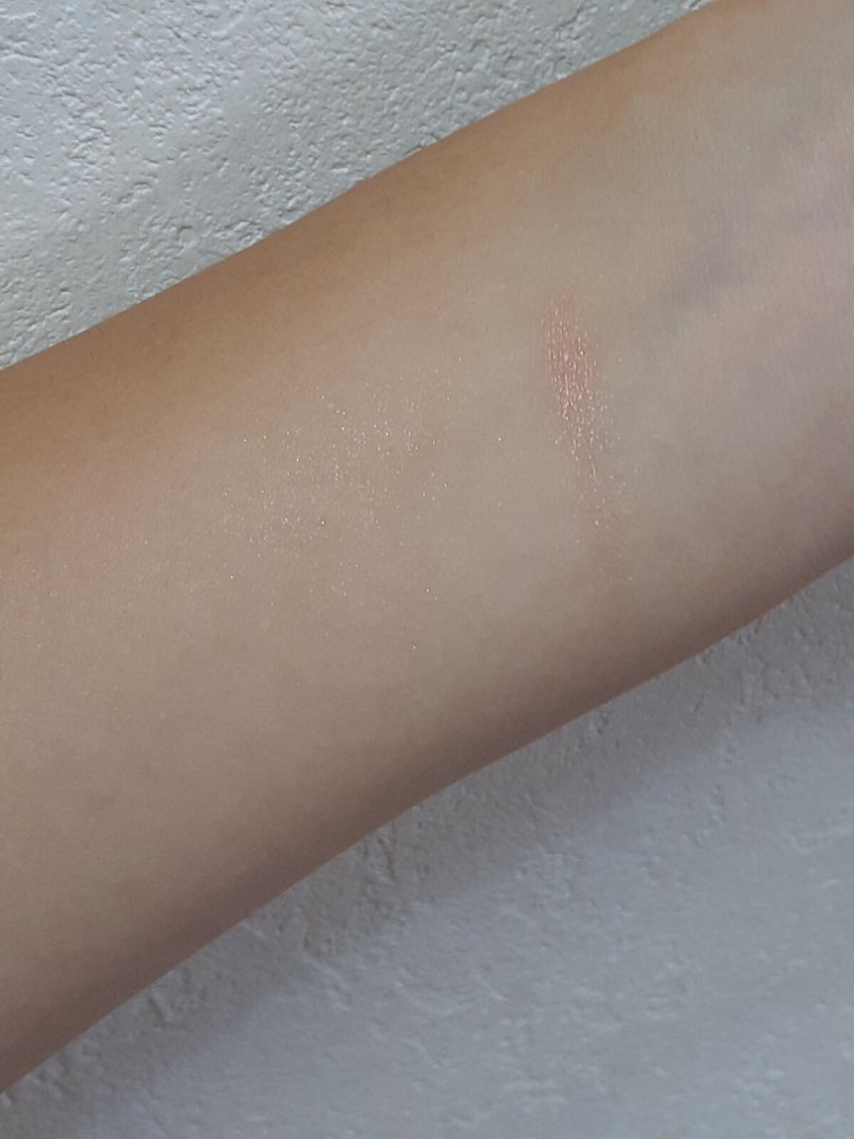 トゥルーディメンショングロウチーク/hince/パウダーチークを使ったクチコミ（2枚目）