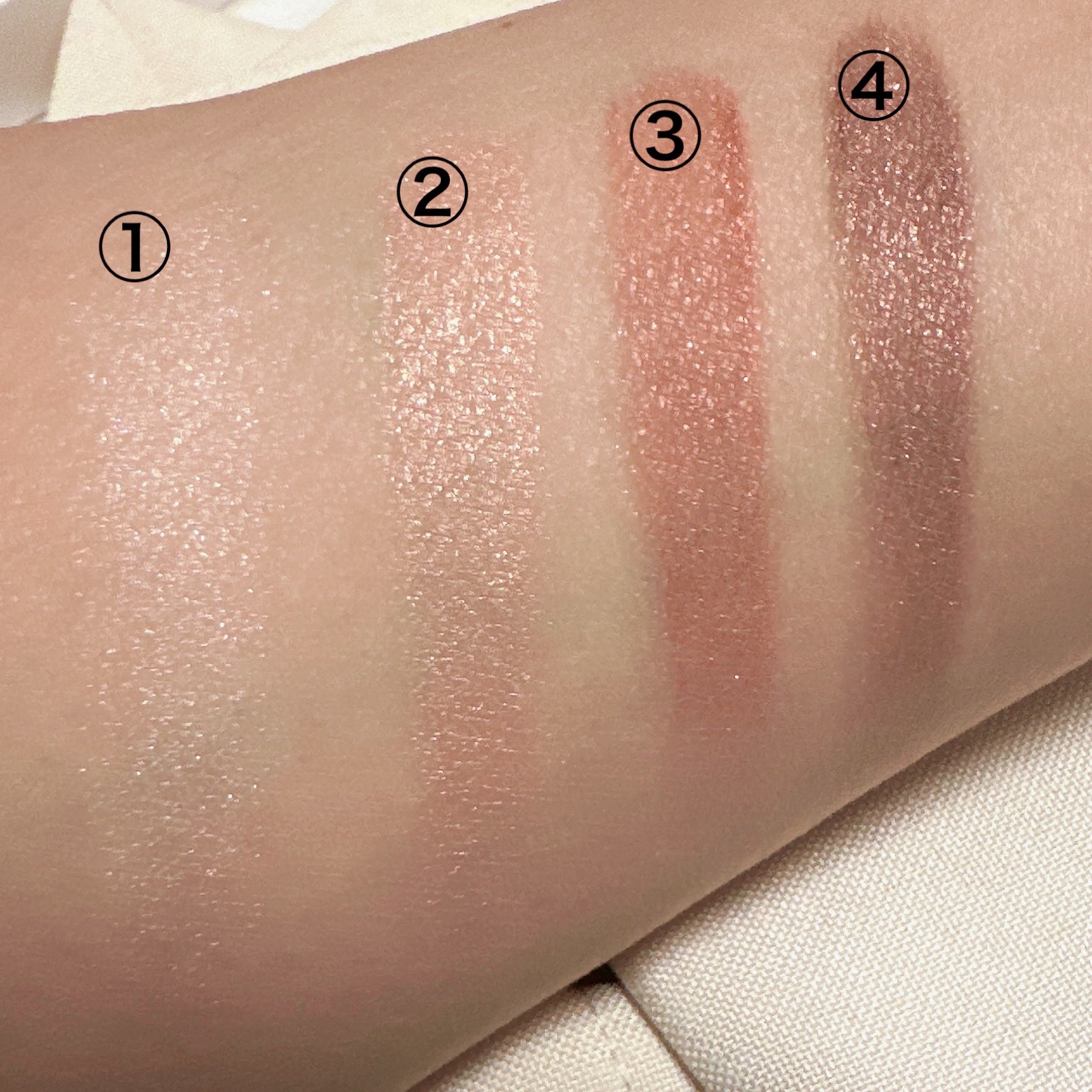 グロッシーリッチ アイズ N PK-3 バーガンディ系/Visée/アイシャドウパレットを使ったクチコミ（3枚目）