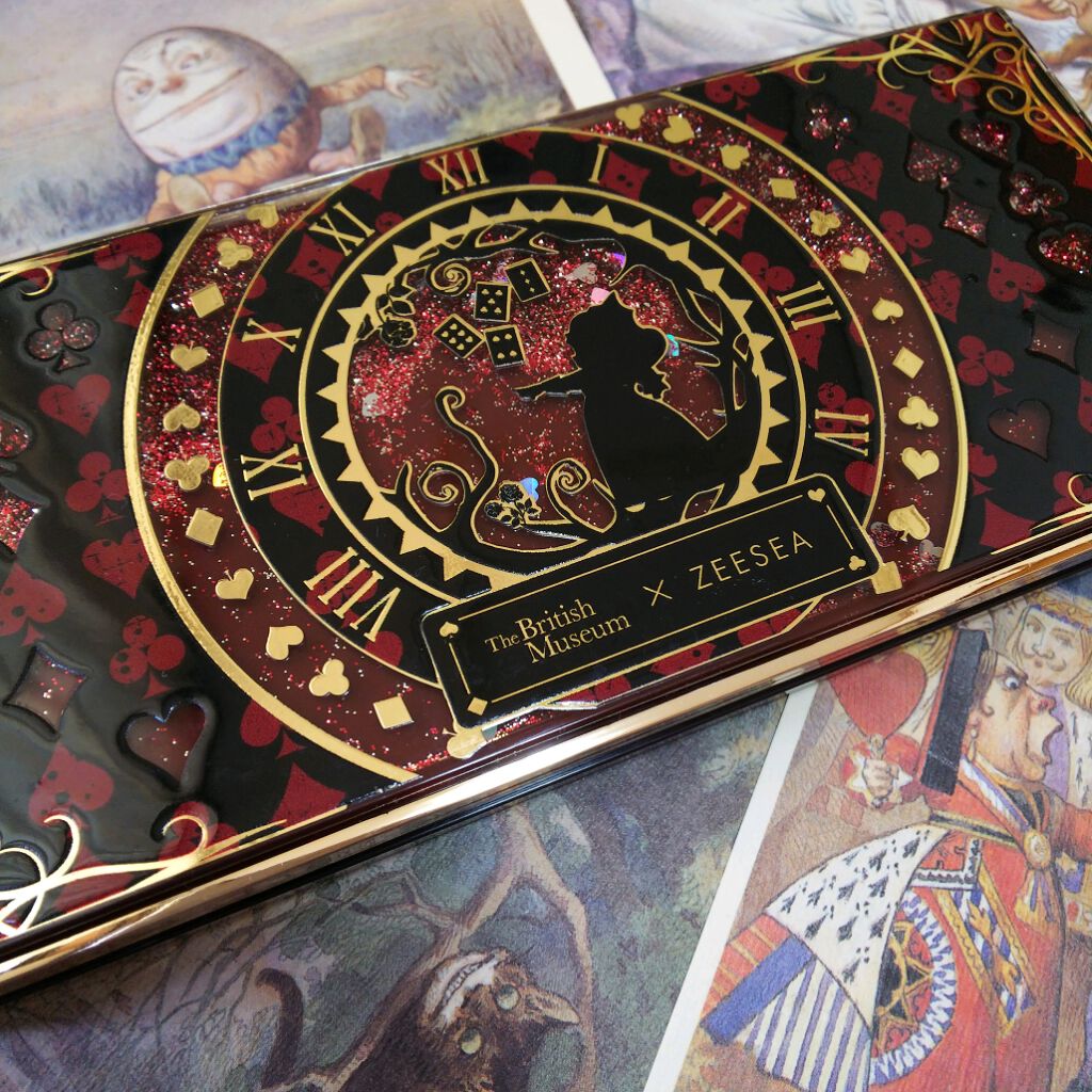 アリスドリームランドシリーズ 12色アイシャドウパレット(ZEESEA×大英博物館)/ZEESEA/アイシャドウパレットを使ったクチコミ(1枚目)