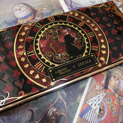 アリスドリームランドシリーズ 12色アイシャドウパレット(ZEESEA×大英博物館)/ZEESEA/アイシャドウパレットを使ったクチコミ(1枚目)