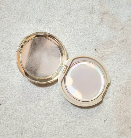 マシュマロフィニッシュパウダー ~Abloom~/キャンメイク/プレストパウダーを使ったクチコミ(1枚目)