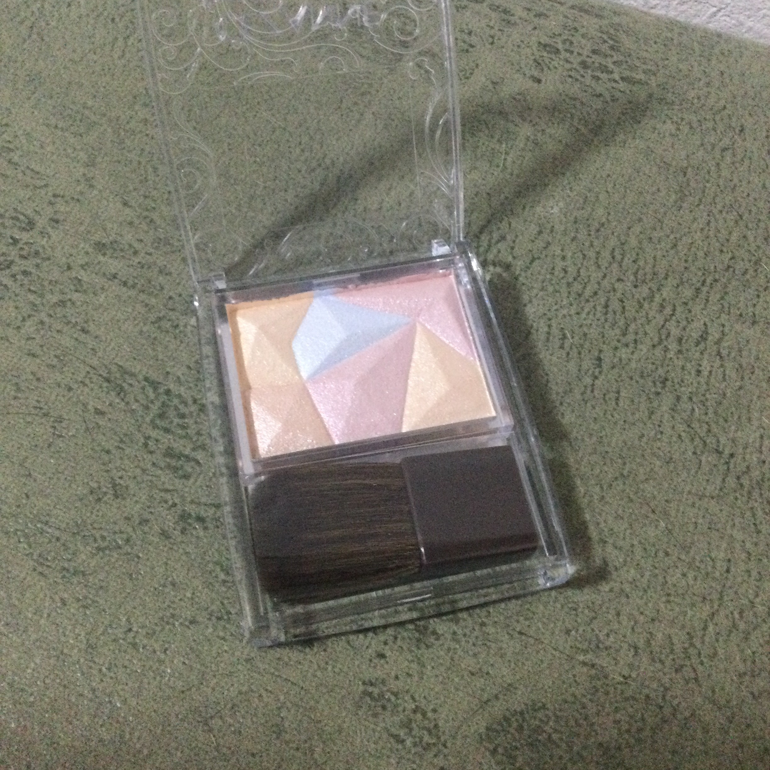 パールグロウハイライト/CEZANNE/ハイライト・シェーディングを使ったクチコミ（2枚目）