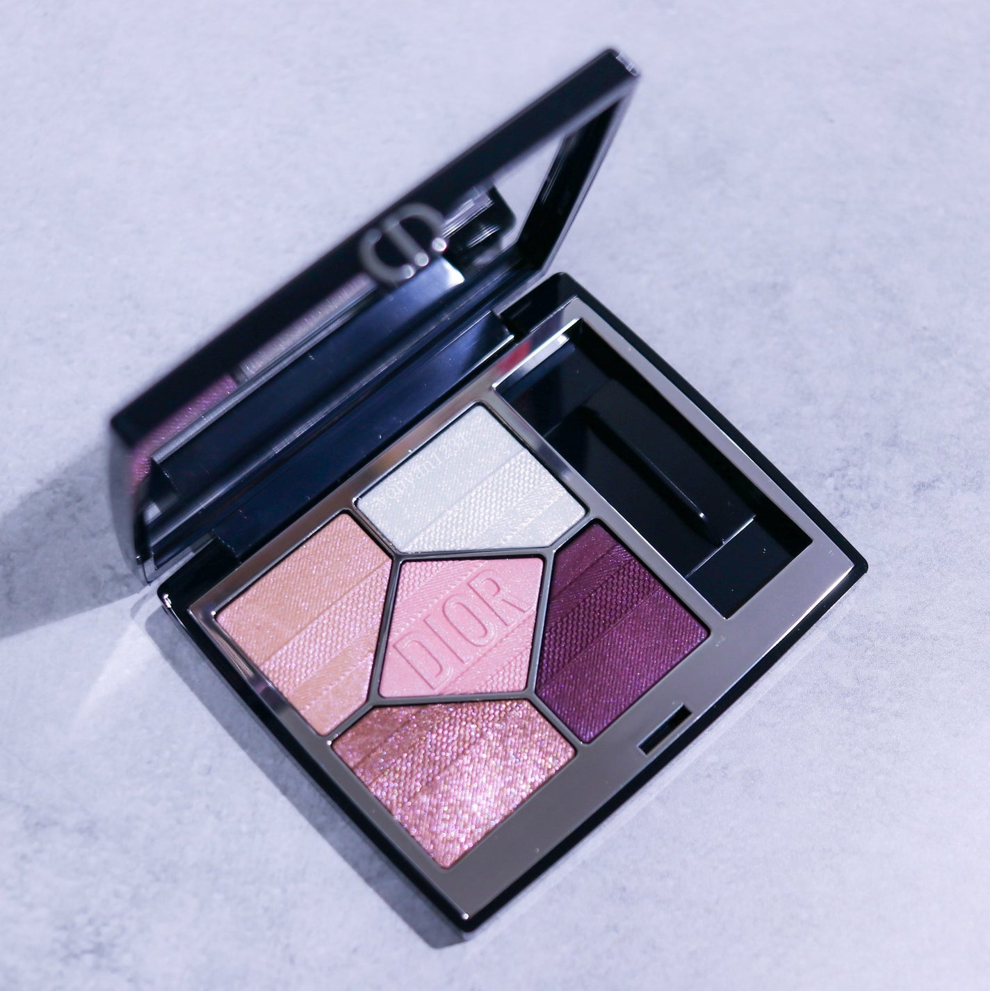 【旧】ディオールショウ サンク クルール(プラン ドゥ パリ コレクション限定品)/Dior/アイシャドウを使ったクチコミ(2枚目)