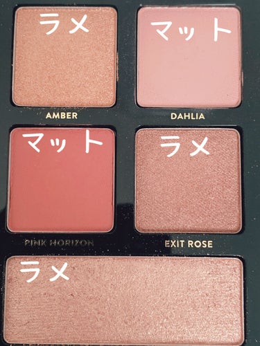 BOBBI BROWN パノラミック ピンク アイシャドウ パレットのクチコミ「BOBBI BROWN
パノラミック ピンク アイシャドウ パレット
販売なし



ピンク系.....」（3枚目）