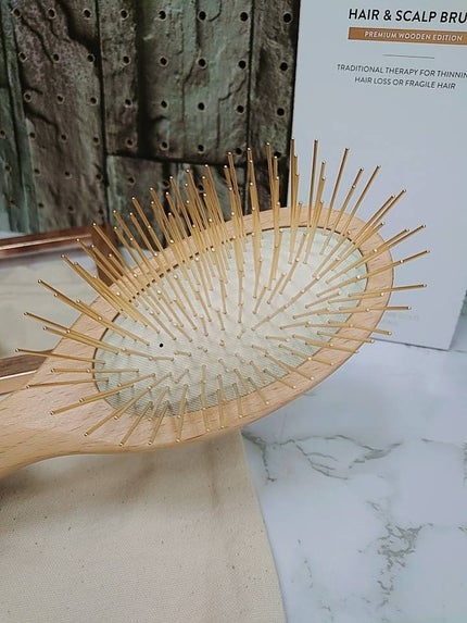 プレミアム FOXカッサ ウッド ヘアブラシ/SNOW FOX SKINCARE/メイクブラシを使ったクチコミ(2枚目)