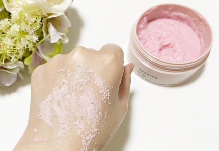 Q+Me スウィート ボム タラソ スクラブ/AGARISM/バスト・ヒップケアを使ったクチコミ(3枚目)