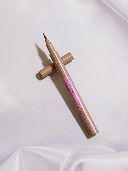 描くふたえアイライナー/CEZANNE/リキッドアイライナーを使ったクチコミ(2枚目)