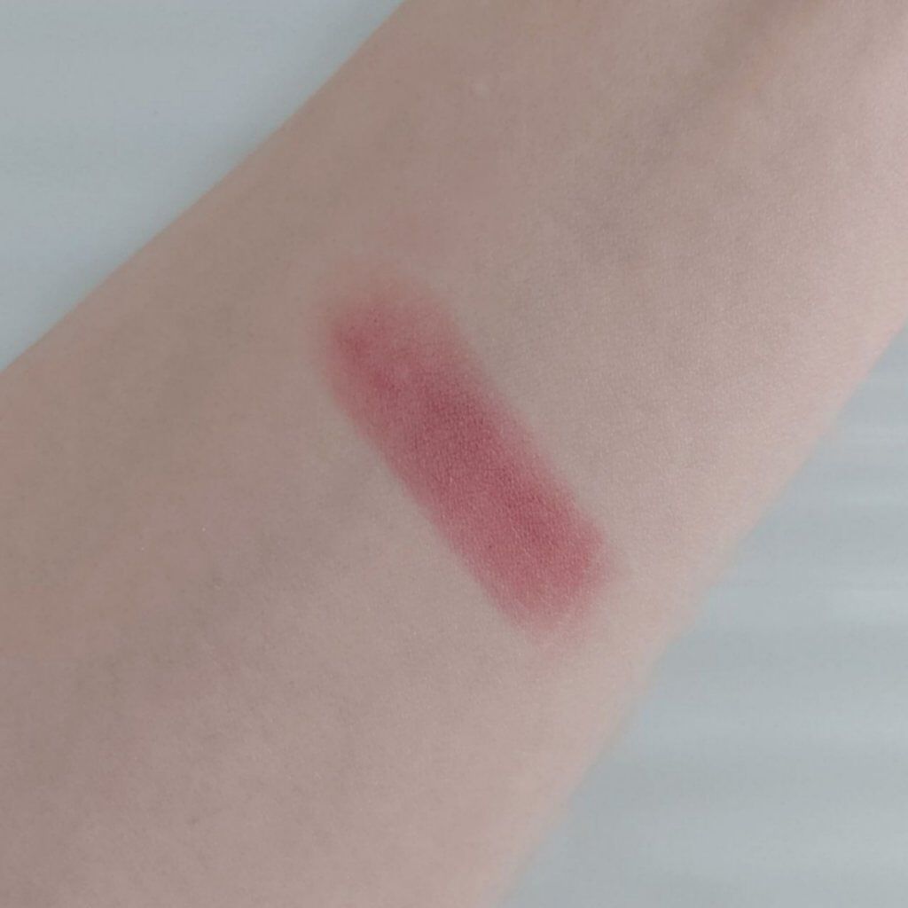 リュクス マット リップ カラー 04 トーニーピンク/BOBBI BROWN/口紅を使ったクチコミ（3枚目）