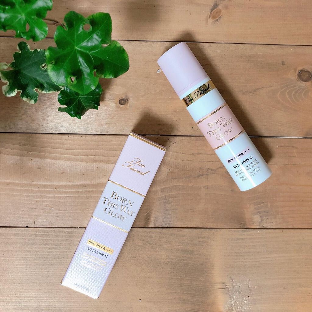 ボーン ディス ウェイ グロウ モイスチュアライジング メイクアップ プライマー/Too Faced/化粧下地を使ったクチコミ(9枚目)