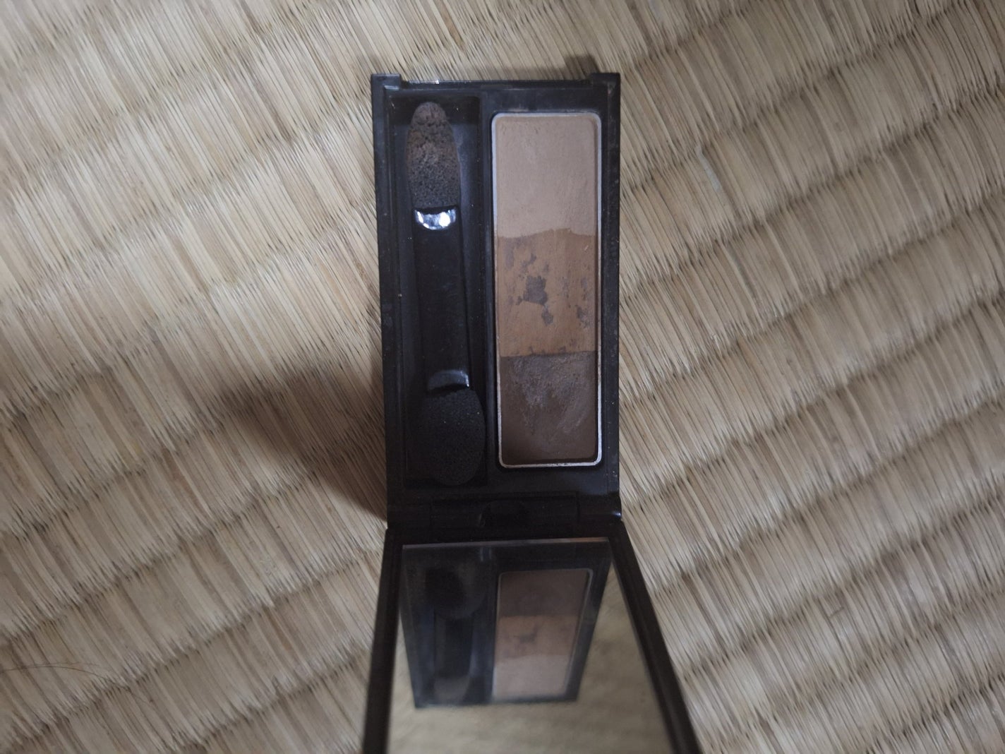 ケイト デザイニングアイブロウ3D/KATE/パウダーアイブロウを使ったクチコミ(7枚目)