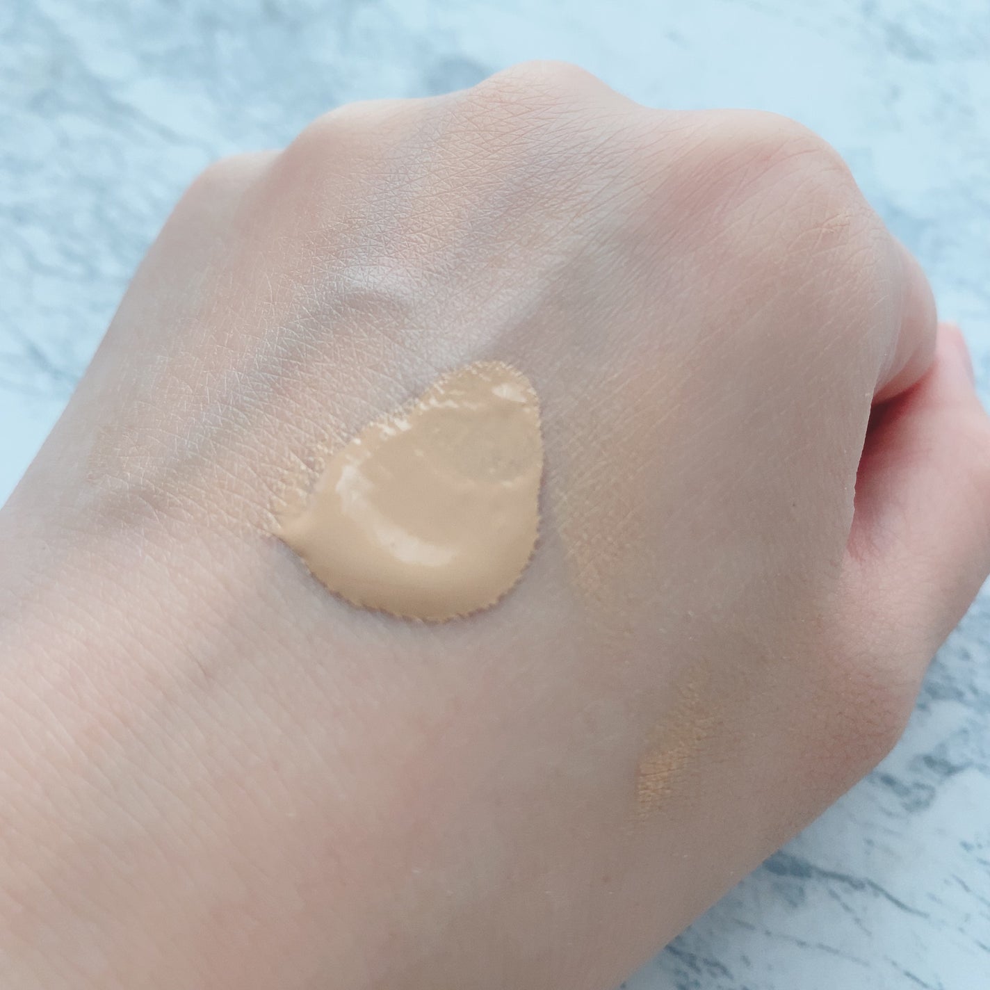 ディオールスキン フォーエヴァー フルイド グロウ/Dior/リキッドファンデーションを使ったクチコミ(3枚目)