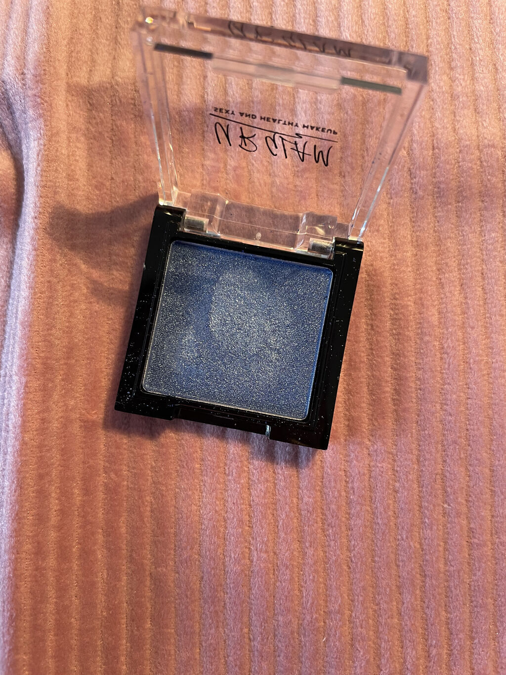 UR GLAM　POWDER EYESHADOW/U R GLAM/単色アイシャドウを使ったクチコミ（2枚目）