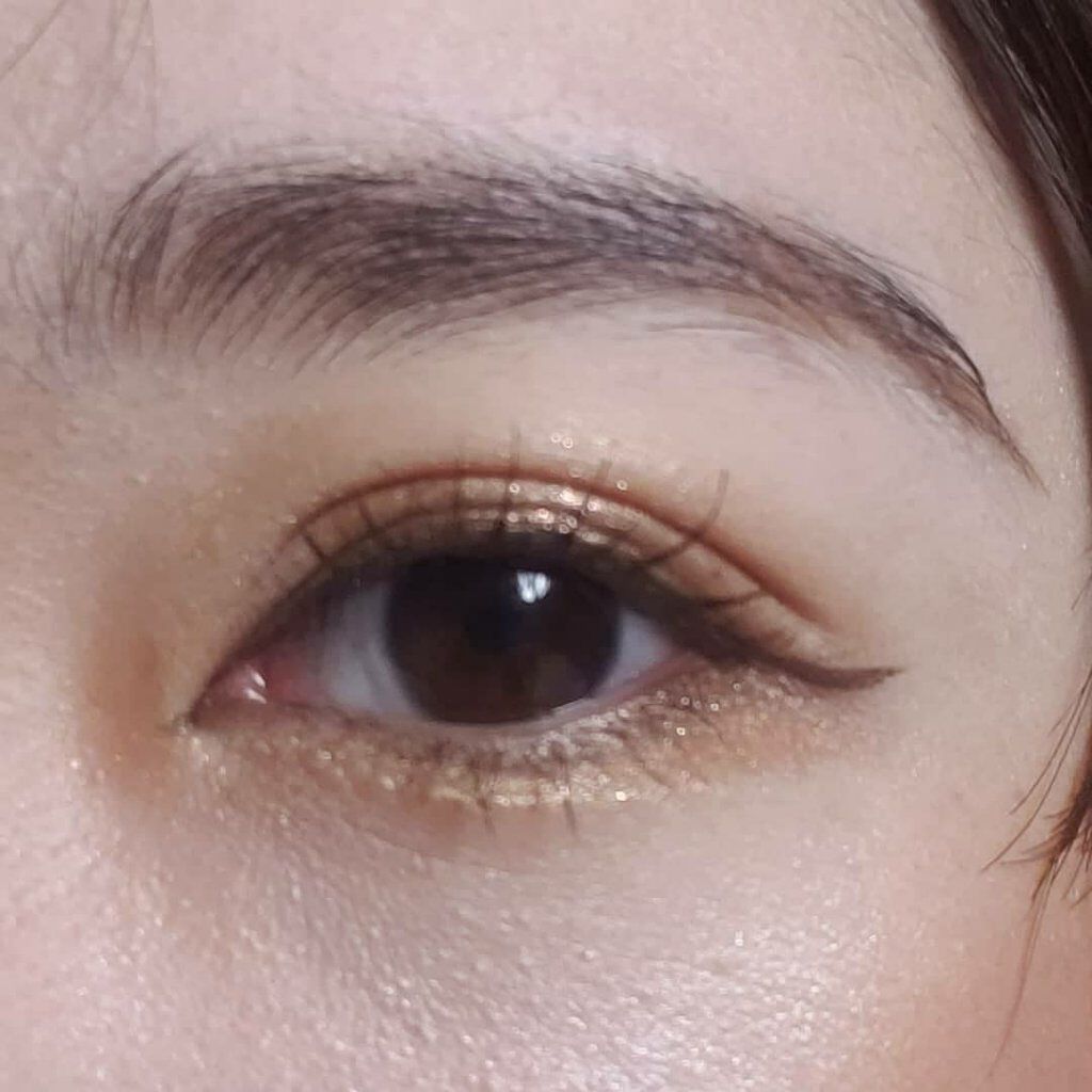 スモール アイシャドウ チュチュ グッド/M・A・C/単色アイシャドウを使ったクチコミ（2枚目）