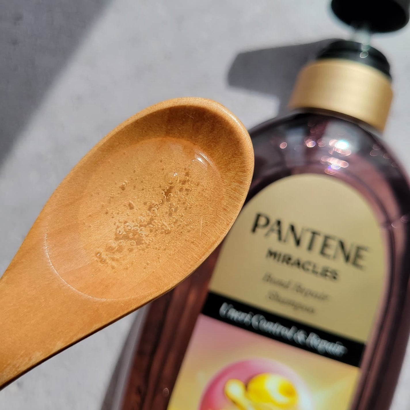 ミラクルズ うねりコントロール&リペア ボンドリペア シャンプー/トリートメント/パンテーン/市販シャンプーを使ったクチコミ(2枚目)