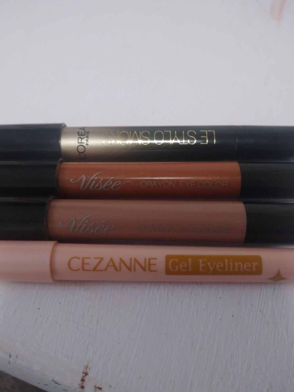 カラーリッシュルスティロスモーキー/ロレアル パリ/スティックアイシャドウを使ったクチコミ（2枚目）