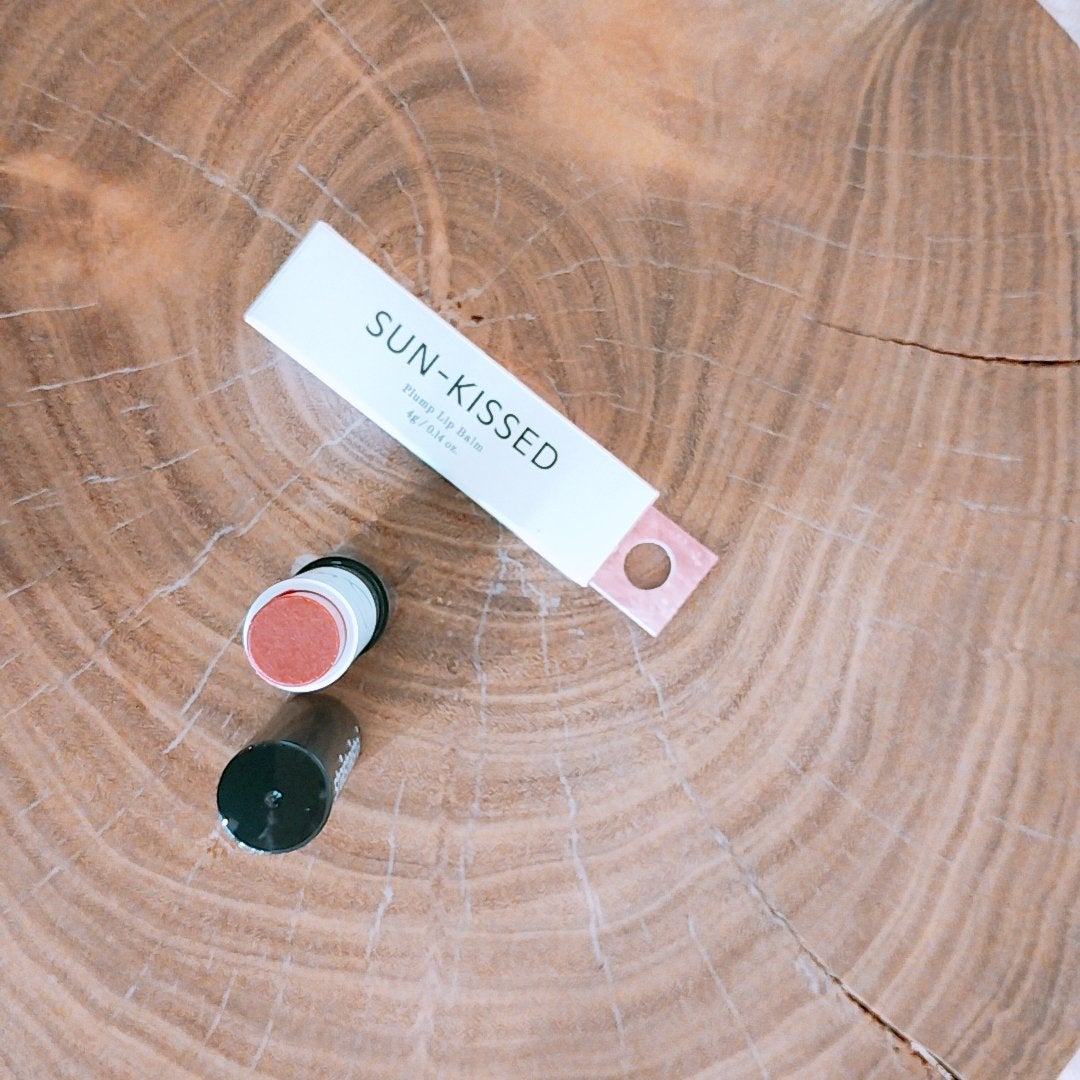 mcgroupakiko on LIPS 「365日リップバームを塗らない日はありせん💖唇の皮膚が薄く乾燥..」(4枚目)