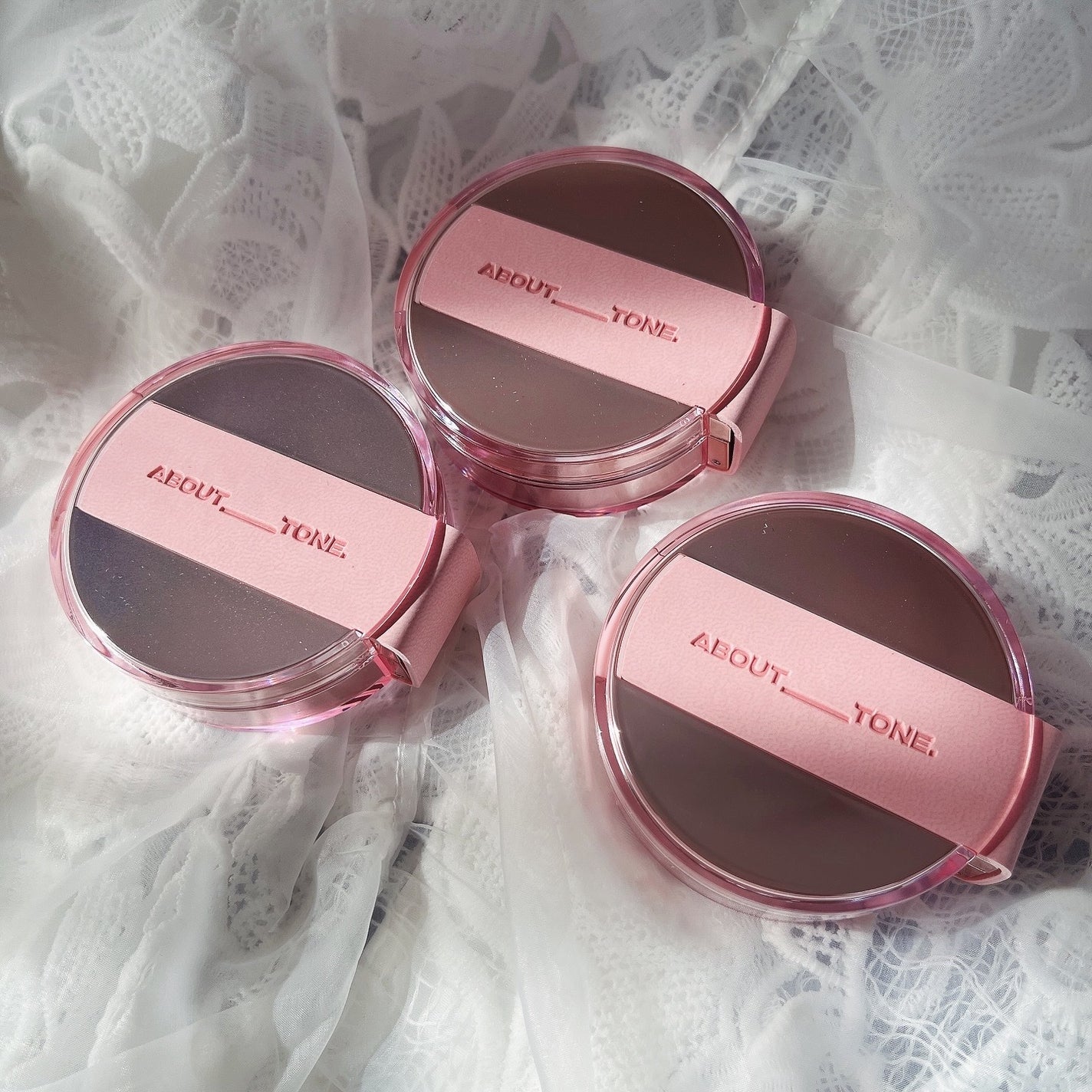 ザ・ブラーパウダーパクト/ABOUT TONE/プレストパウダーを使ったクチコミ(1枚目)