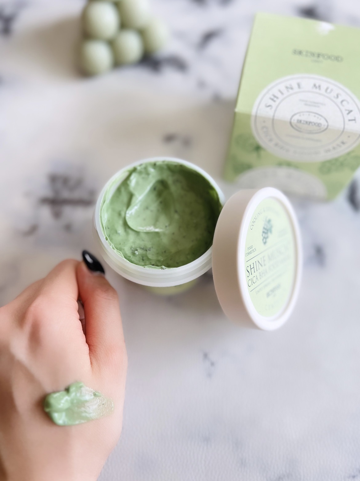 シャインマスカットシカフードマスク/SKINFOOD/洗い流すパック・マスクを使ったクチコミ（2枚目）