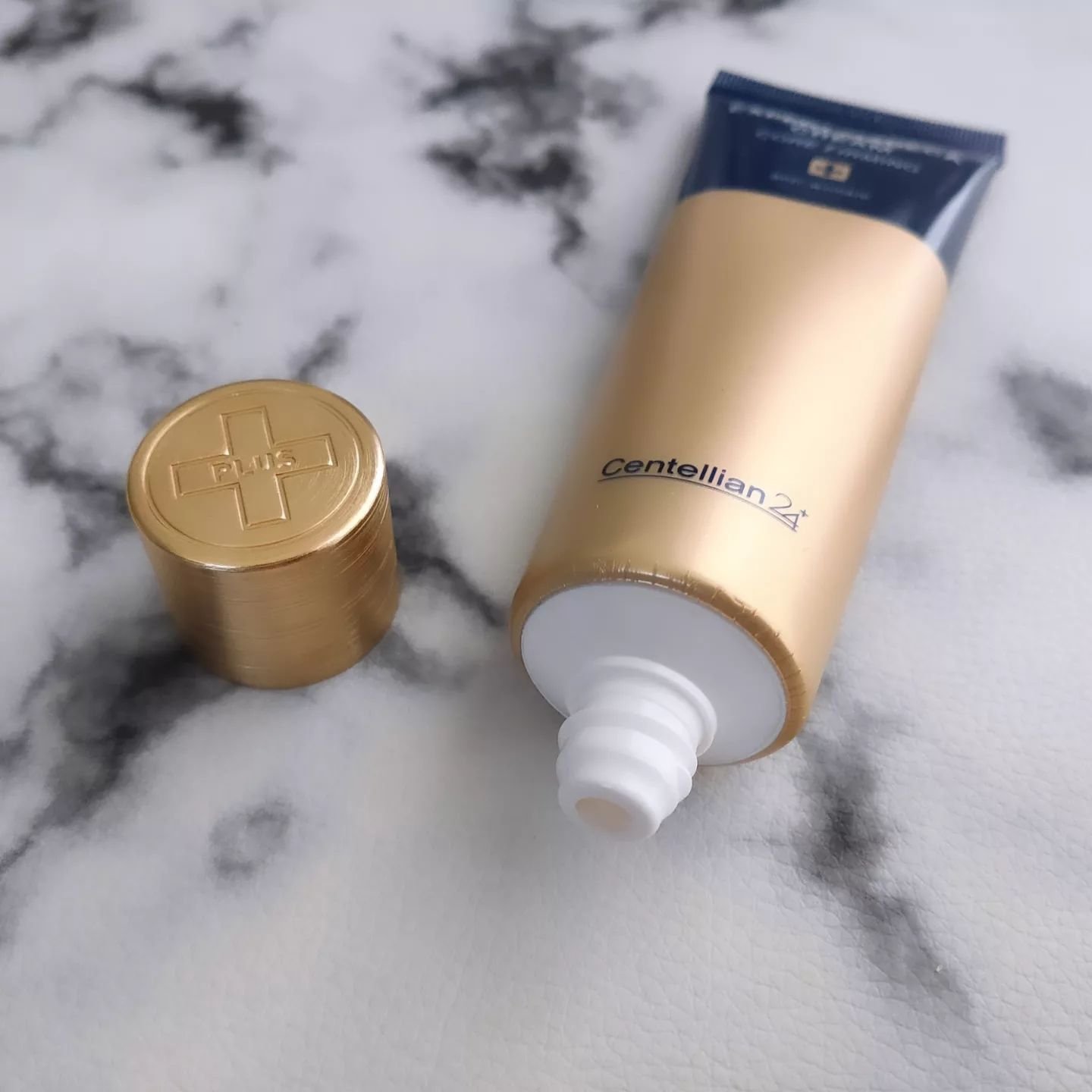 エキスパートマデカクリーム （コアファーミング）/センテリアン24/フェイスクリームを使ったクチコミ（3枚目）