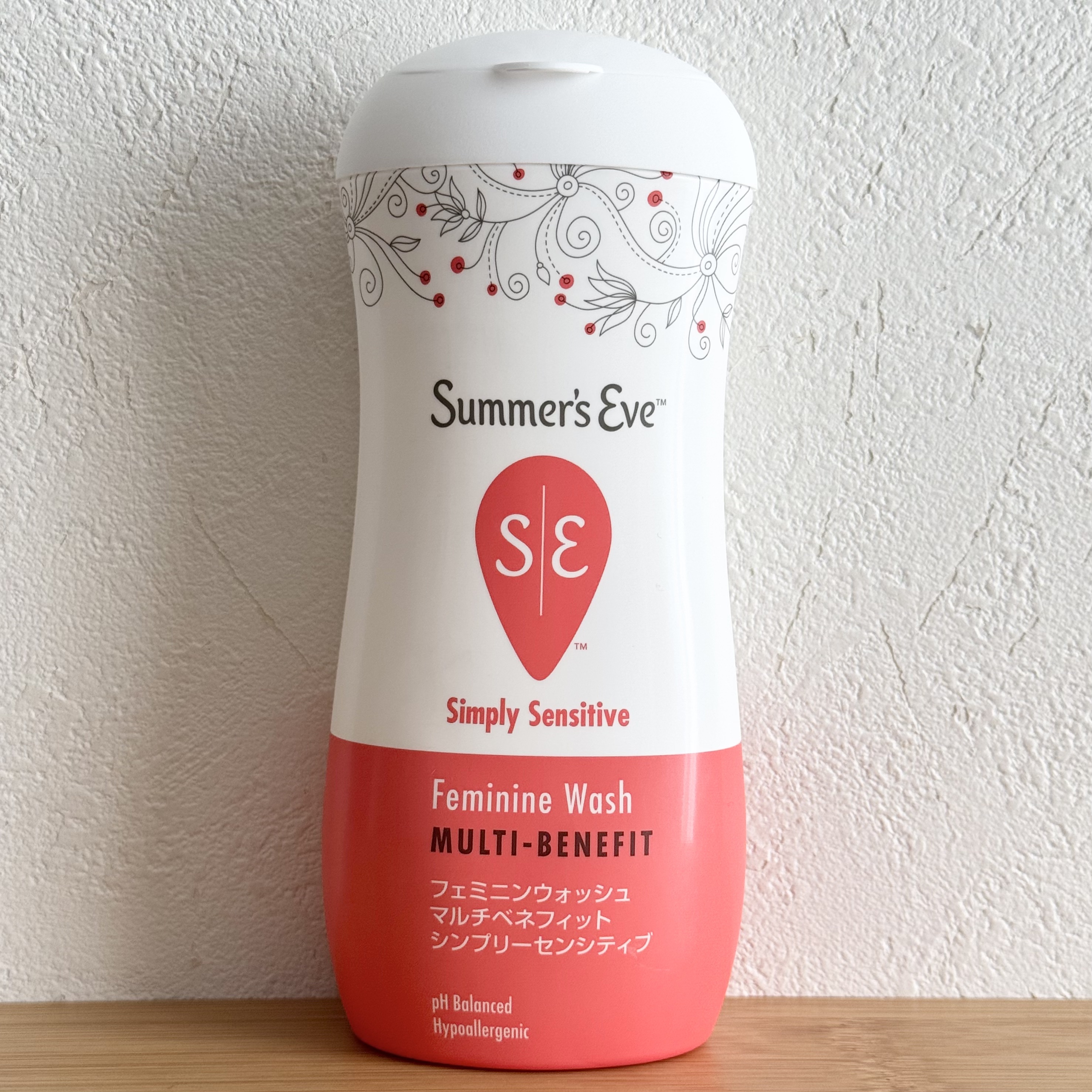 フェミニンウォッシュ マルチベネフィット シンプリーセンシティブ/Summer's Eve(サマーズイブ)/デリケートゾーンケアを使ったクチコミ（1枚目）