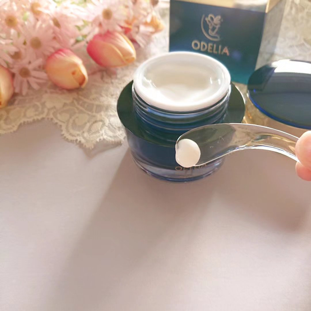 リンクル＆ホワイト オールインワンクリーム/ODELIA/オールインワン化粧品を使ったクチコミ（3枚目）