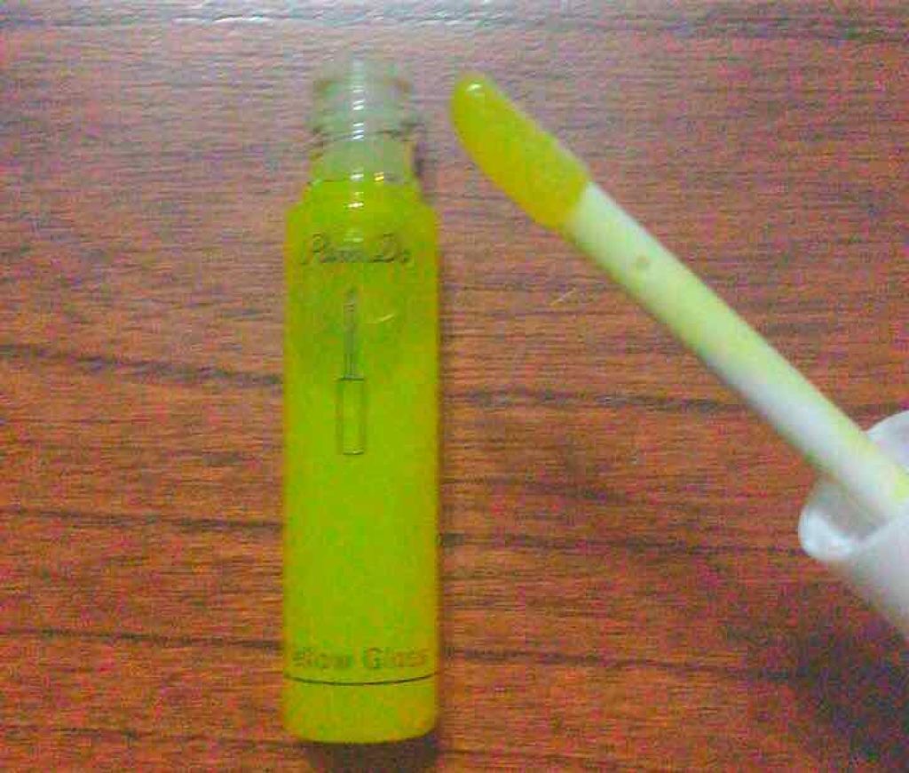 イエローグロス/パラドゥ/リップグロスを使ったクチコミ（3枚目）