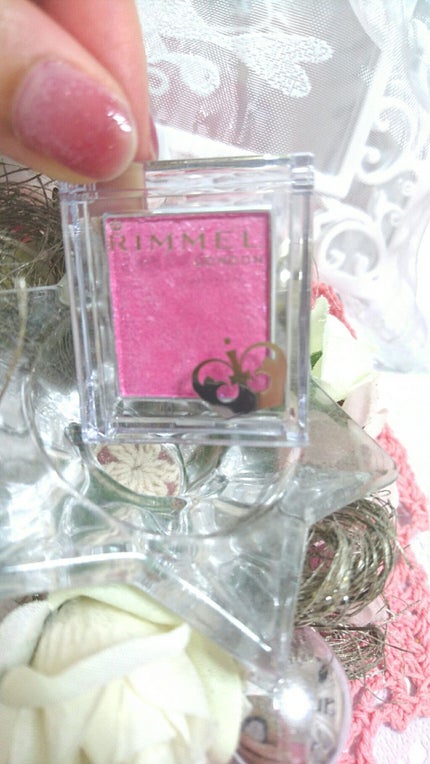 プリズム パウダーアイカラー/リンメル ロンドン/単色アイシャドウを使ったクチコミ(1枚目)