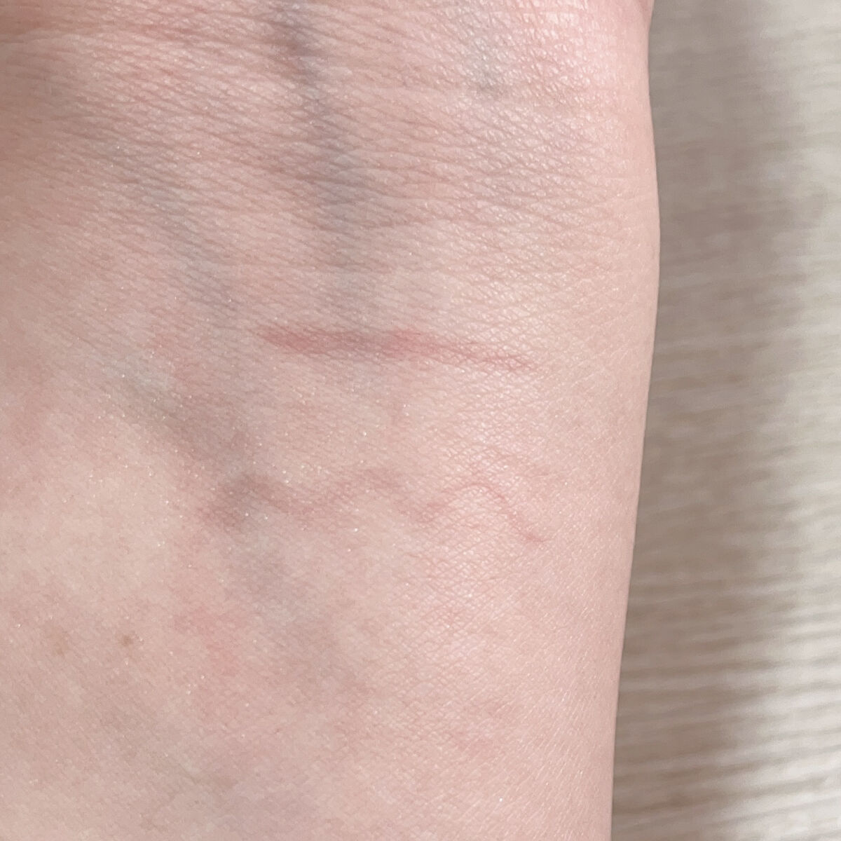 描くふたえアイライナー/CEZANNE/リキッドアイライナーを使ったクチコミ（3枚目）