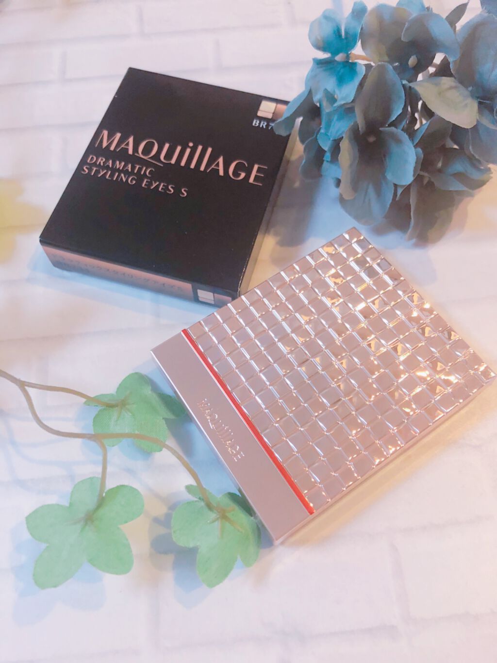 ドラマティックスタイリングアイズＳ/マキアージュ/アイシャドウパレットを使ったクチコミ（1枚目）