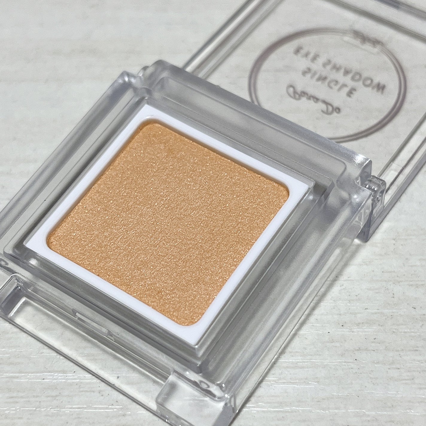 パラドゥ シングルアイシャドウ /パラドゥ/単色アイシャドウを使ったクチコミ(2枚目)